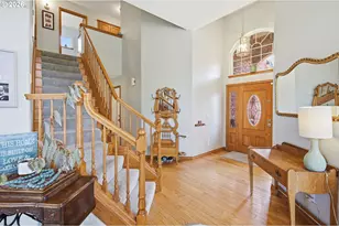 705 S 68th Pl, Springfield, OR 97478 - Photo 4