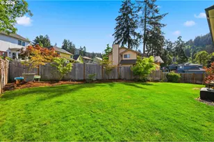 705 S 68th Pl, Springfield, OR 97478 - Photo 44