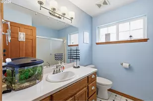 705 S 68th Pl, Springfield, OR 97478 - Photo 36