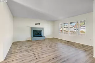 16655 SW King Charles Ave, King City, OR 97224 - Photo 6