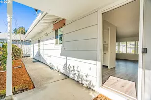 16655 SW King Charles Ave, King City, OR 97224 - Photo 24