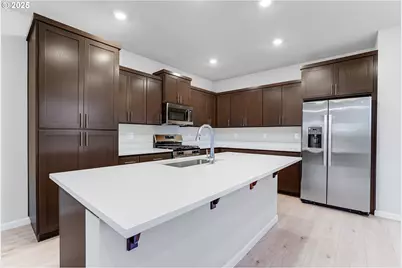 3738 SE 83rd Ave, Hillsboro, OR 97123 - Photo 8