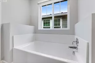 3738 SE 83rd Ave, Hillsboro, OR 97123 - Photo 16