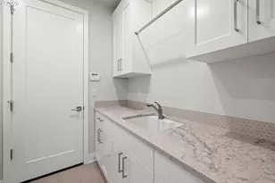 4379 SE 58th Ave, Hillsboro, OR 97123 - Photo 36