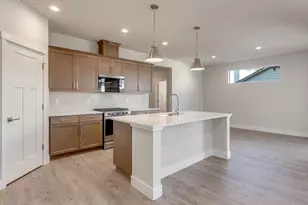 13858 SW 174th Ave, Tigard, OR 97140 - Photo 6