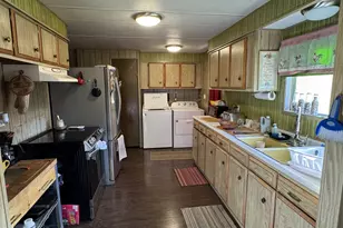 3 Spruce Dr, Myrtle Point, OR 97458 - Photo 4