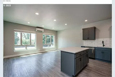 302 N Bridgeton Rd #A, Portland, OR 97217 - Photo 8