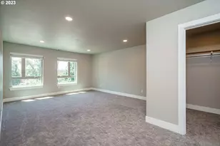 302 N Bridgeton Rd, Portland, OR 97217 - Photo 4