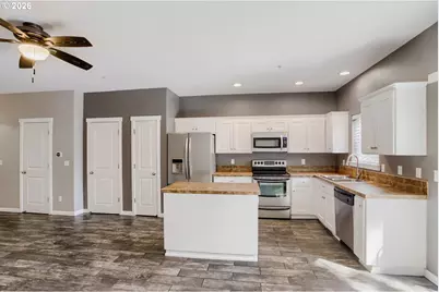 14980 SW Conor Cir, Beaverton, OR 97006 - Photo 8