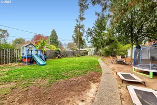 2236 SE 185th Ave, Portland, OR 97233 - Photo 22