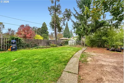 2236 SE 185th Ave, Portland, OR 97233 - Photo 24