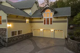1407 SW Walters Dr, Gresham, OR 97080 - Photo 2