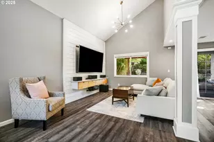 2418 SW Nebraska St, Portland, OR 97239 - Photo 6