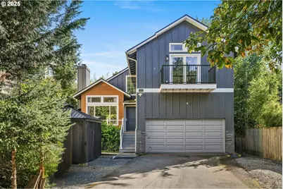 2418 SW Nebraska St, Portland, OR 97239 - Photo 1