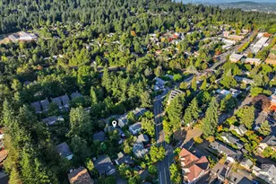 2418 SW Nebraska St, Portland, OR 97239 - Photo 36