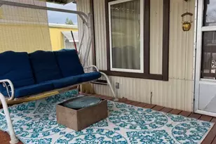 16901 SE Division St, Portland, OR 97236 - Photo 18