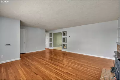 4224 SE 88th Ave, Portland, OR 97266 - Photo 8