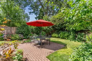 1204 State St, Hood River, OR 97031 - Photo 34