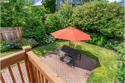 1204 State St, Hood River, OR 97031 - Photo 38