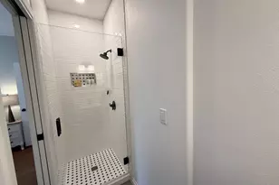 1204 State St, Hood River, OR 97031 - Photo 24