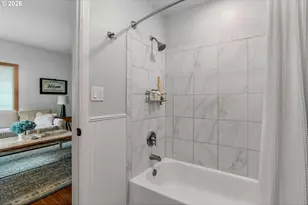 1204 State St, Hood River, OR 97031 - Photo 30