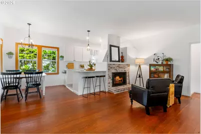 1204 State St, Hood River, OR 97031 - Photo 12