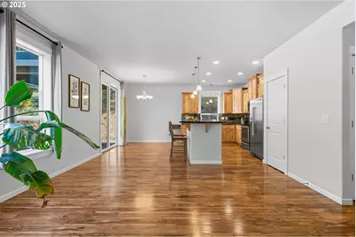 5601 NE 276th Ave, Camas, WA 98607 - Photo 10