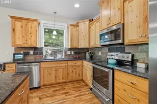 5601 NE 276th Ave, Camas, WA 98607 - Photo 14