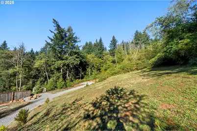 5601 NE 276th Ave, Camas, WA 98607 - Photo 34