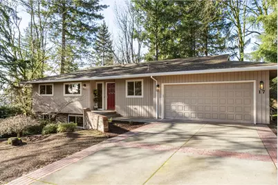 17 Touchstone, Lake Oswego, OR 97035 - Photo 2