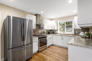 17 Touchstone, Lake Oswego, OR 97035 - Photo 8