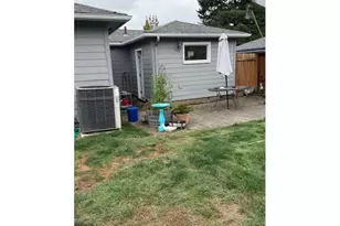 111 SE Anne St, McMinnville, OR 97128 - Photo 4