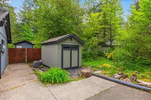 22260 E Wild Fern Ln, Brightwood, OR 97011 - Photo 32