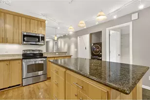 5111 SW Oleson Rd, Portland, OR 97225 - Photo 10