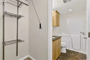 5111 SW Oleson Rd, Portland, OR 97225 - Photo 34