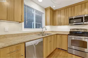 5111 SW Oleson Rd, Portland, OR 97225 - Photo 6