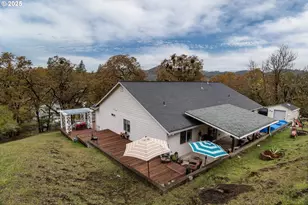 487 SE Dos Gatos Ct, Roseburg, OR 97470 - Photo 36