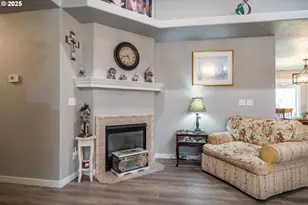 487 SE Dos Gatos Ct, Roseburg, OR 97470 - Photo 8