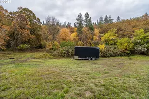 487 SE Dos Gatos Ct, Roseburg, OR 97470 - Photo 42