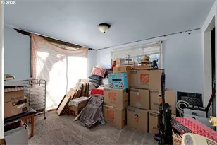 1071 W 11th Ave, Eugene, OR 97402 - Photo 22