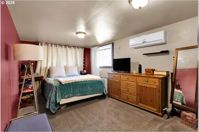 1071 W 11th Ave, Eugene, OR 97402 - Photo 16