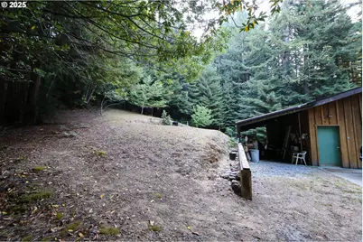 1107 Winchuck River Rd, Brookings, OR 97415 - Photo 26