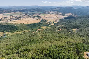895 Mulberry Ln, Roseburg, OR 97471 - Photo 22