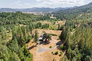 895 Mulberry Ln, Roseburg, OR 97471 - Photo 6