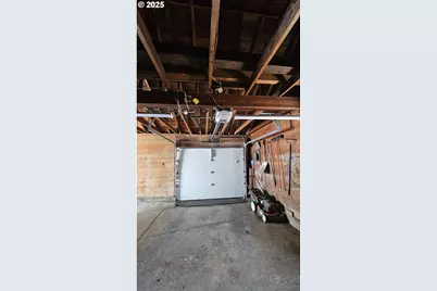 47861 Commercial St, Oakridge, OR 97463 - Photo 26