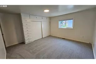 47861 Commercial St, Oakridge, OR 97463 - Photo 16