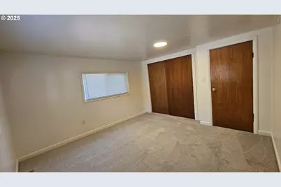 47861 Commercial St, Oakridge, OR 97463 - Photo 20