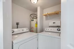 1403 5th St, Tillamook, OR 97141 - Photo 26