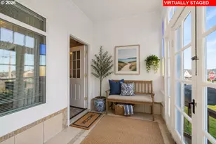 1403 5th St, Tillamook, OR 97141 - Photo 2