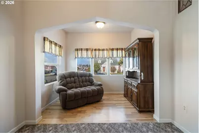 1403 5th St, Tillamook, OR 97141 - Photo 6